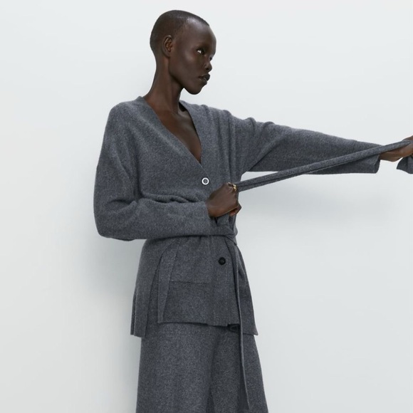 ZARA Gray Knit Wrap Robe - Picture 7 of 15